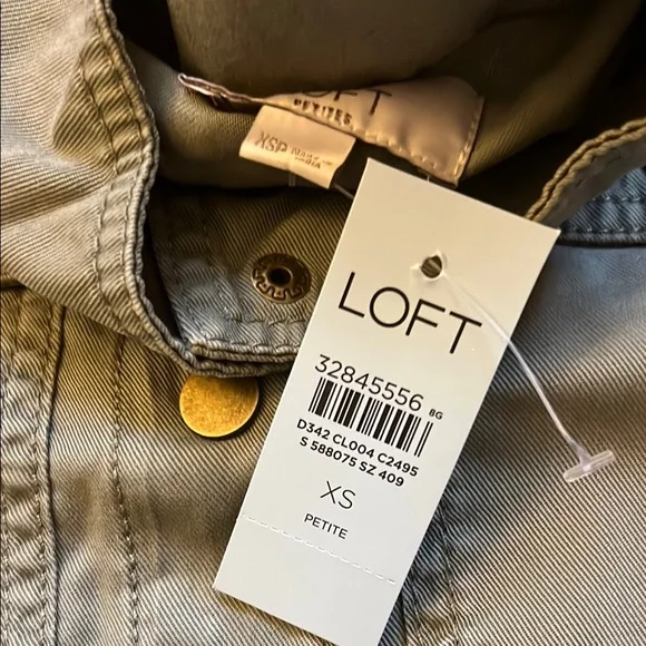 LOFT NWT Military Style Utility Jacket - Army Green Color - Picture 4 of 6